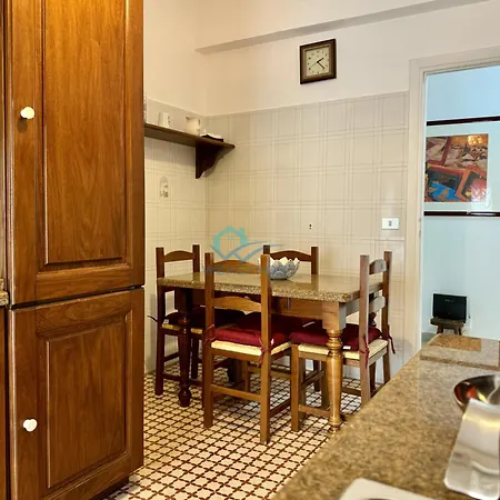 Typical Grandma's Apartment Rom
